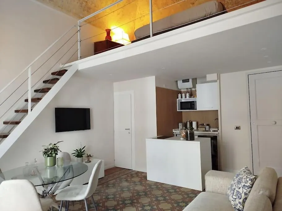 Living Suite Catania Garibaldi 0*,  Italy